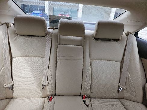 Used 2011 Lexus ES 350 FWD image 6