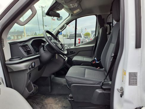 Used 2024 Ford Transit 250 Low Roof w/ Exterior Upgrade Package RWD image 13