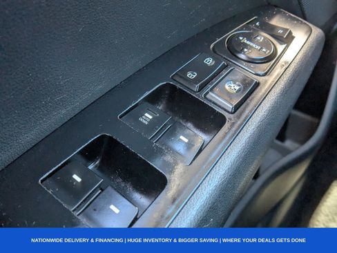 Used 2020 Hyundai Elantra SE w/ Cargo Package (C1) image 35