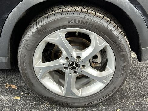 Used 2019 Mercedes-Benz GLA 250 image 14