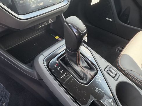 New 2025 Subaru Crosstrek 2.5i Limited w/ Crosstrek Mirror Package image 13