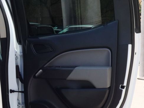 Used 2018 Chevrolet Colorado W/T w/ WT Convenience Package RWD image 26