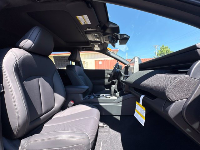 New 2026 Subaru Outback Limited XT AWD/4WD image 34
