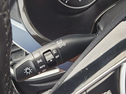 Used 2022 Kia Seltos S FWD image 27