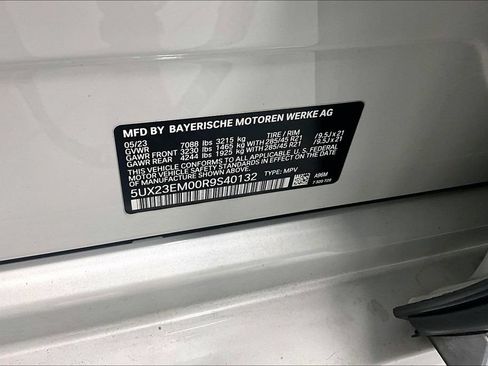 Used 2024 BMW X7 xDrive40i AWD/4WD image 36