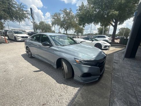 Used 2022 Honda Accord Sport image 10