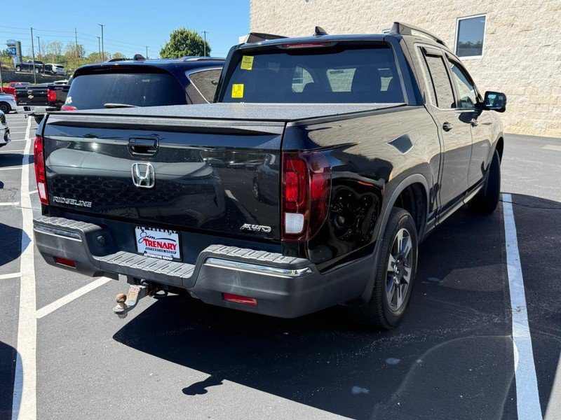 Used 2017 Honda Ridgeline RTL-T image 3