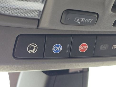 Used 2019 Chevrolet Silverado 1500 RST image 29