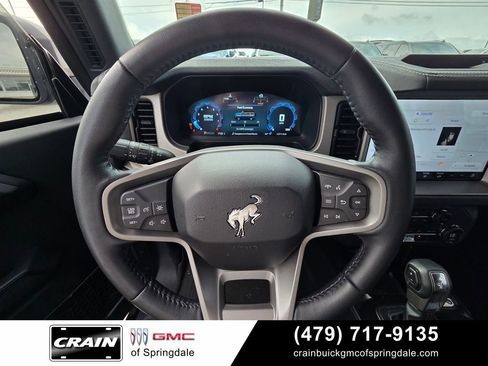 Used 2025 Ford Bronco Outer Banks AWD/4WD image 14