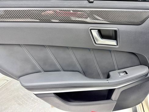 Used 2014 Mercedes-Benz E 63 AMG S-Model image 17
