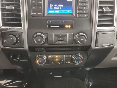 Used 2017 Ford F250 XLT w/ XLT Value Package image 17