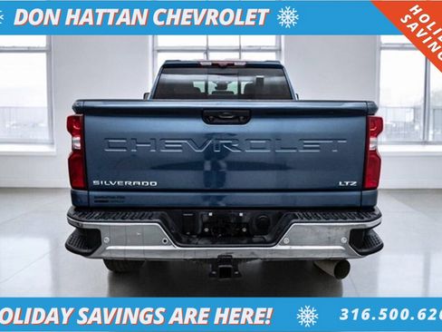 Used 2024 Chevrolet Silverado 2500 LTZ w/ LTZ Convenience Package image 35