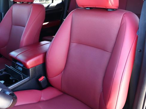 Used 2023 Lexus GX 460 Premium image 15