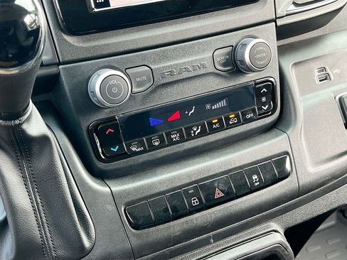 New 2026 RAM ProMaster 2500 w/ Convenience Group FWD image 15