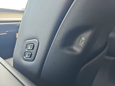 New 2026 Hyundai Ioniq 9 Limited image 42