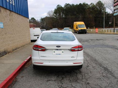Used 2020 Ford Fusion SE image 5