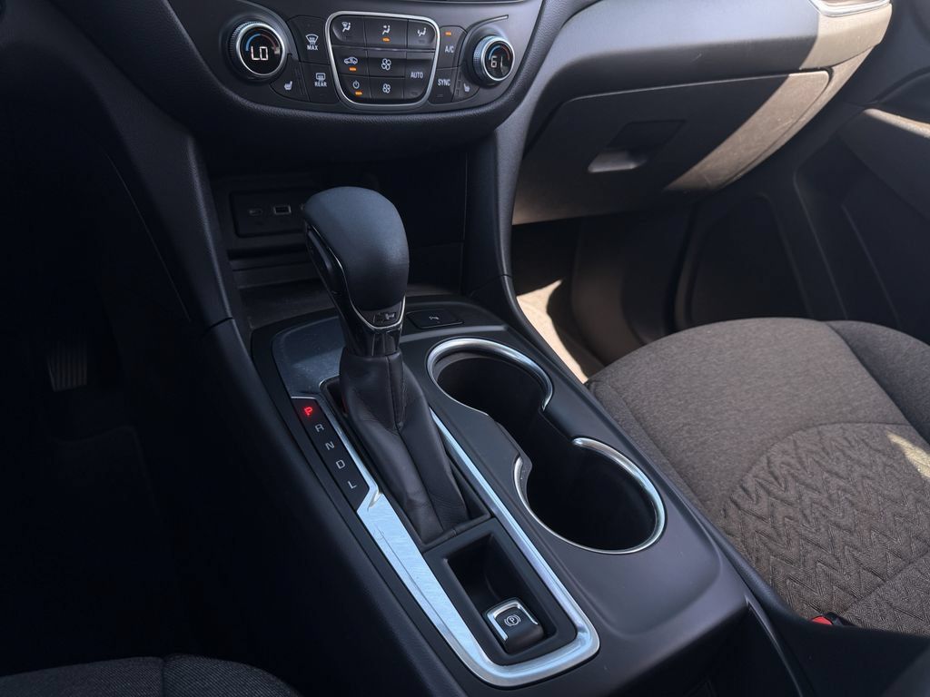 Used 2022 Chevrolet Equinox LT FWD image 19