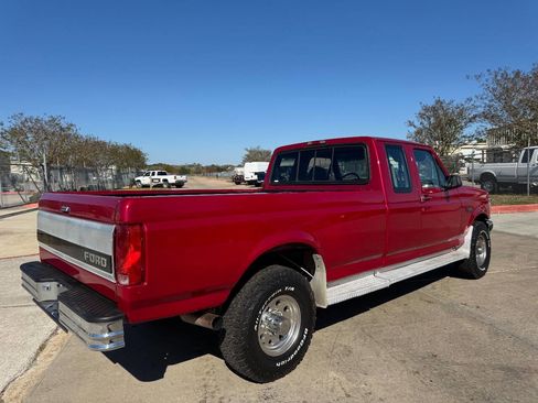 Used 1995 Ford F250 XLT image 7