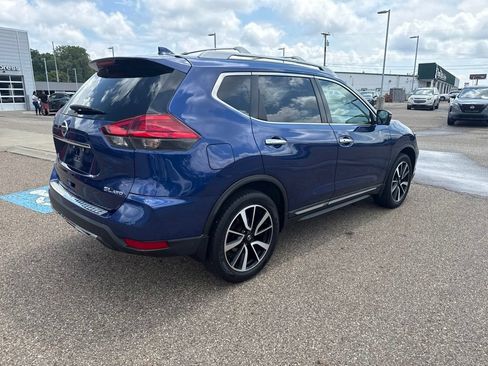 Used 2017 Nissan Rogue SL w/ SL Premium Package AWD/4WD image 7