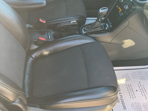 Used 2019 Buick Encore Preferred w/ Safety Package image 13