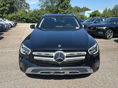 Used 2022 Mercedes-Benz GLC 300 w/ Premium Package Lite image 2