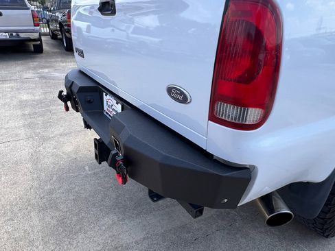 Used 2004 Ford F350 Lariat image 37