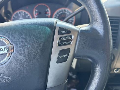 Used 2014 Nissan Titan S AWD/4WD image 18