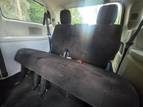 Used 2013 Dodge Grand Caravan SE FWD image 30