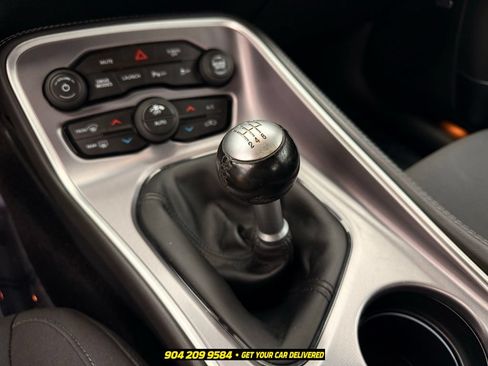 Used 2019 Dodge Challenger R/T Scat Pack w/ Driver Convenience Group RWD image 19