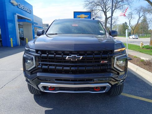 New 2026 Chevrolet Suburban Z71 image 32