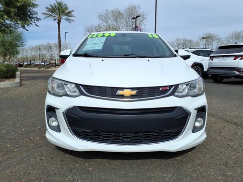 Used 2018 Chevrolet Sonic LT w/ Convenience Package image 2