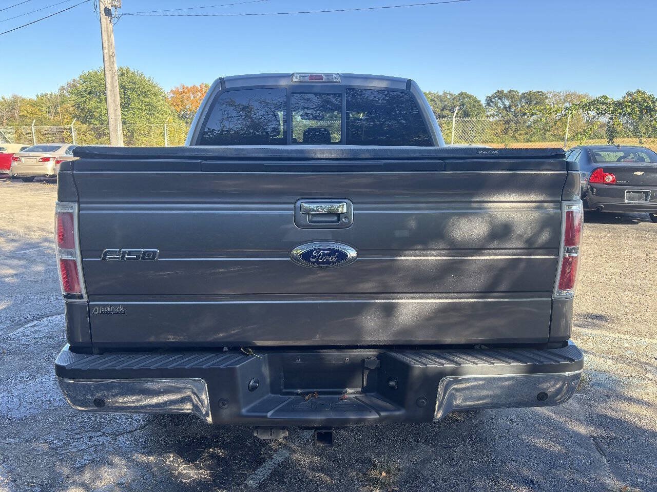 Used 2014 Ford F150 Lariat w/ Equipment Group 502A Luxury AWD/4WD image 4