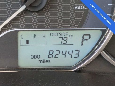 Used 2015 Toyota Corolla LE FWD image 30
