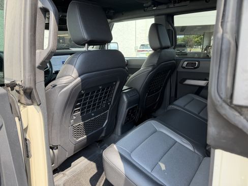Used 2022 Ford Bronco Everglades AWD/4WD image 24