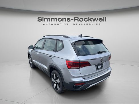 Used 2023 Volkswagen Taos S w/ Driver Assistance Package image 5