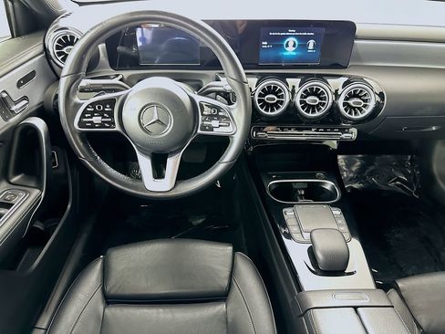 Used 2021 Mercedes-Benz A 220 image 17