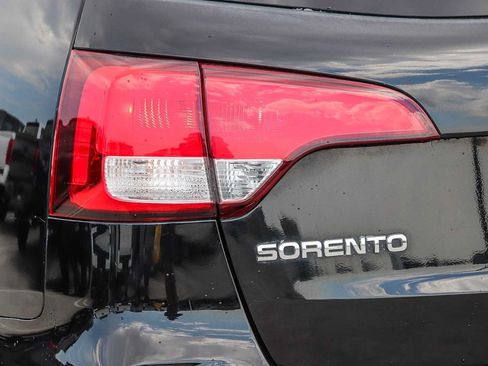 Used 2015 Kia Sorento LX FWD image 9