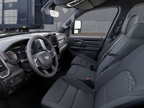 Used 2026 RAM 1500 Big Horn AWD/4WD image 23