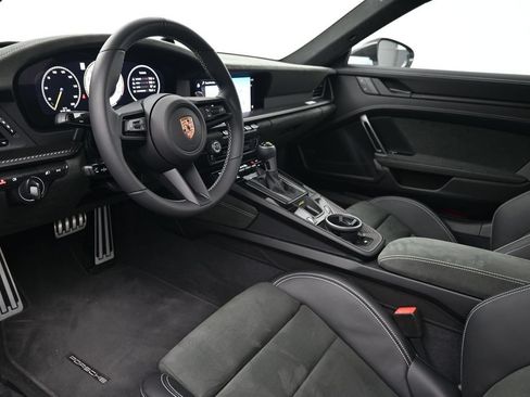 Certified 2026 Porsche 911 GT3 RWD image 4