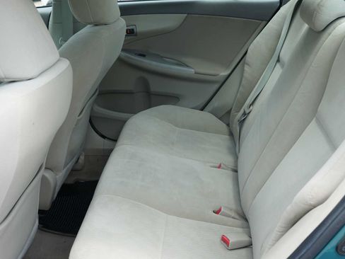 Used 2010 Toyota Corolla LE FWD image 20