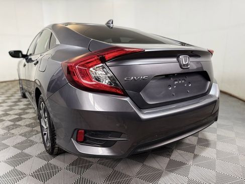 Used 2017 Honda Civic EX image 6