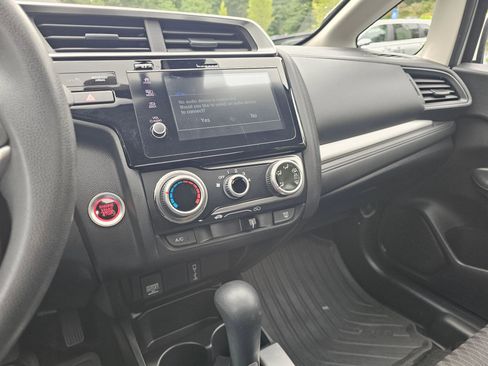 Used 2018 Honda Fit EX image 27