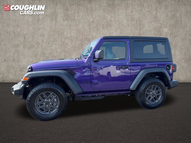Used 2026 Jeep Wrangler Sport AWD/4WD image 4