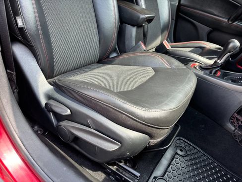 Used 2019 Jeep Compass Trailhawk w/ Cold Weather Group AWD/4WD image 25