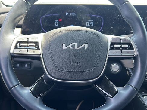 Used 2025 Kia Telluride EX FWD image 9