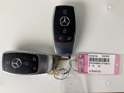 Used 2020 Mercedes-Benz GLC 300 4MATIC image 23