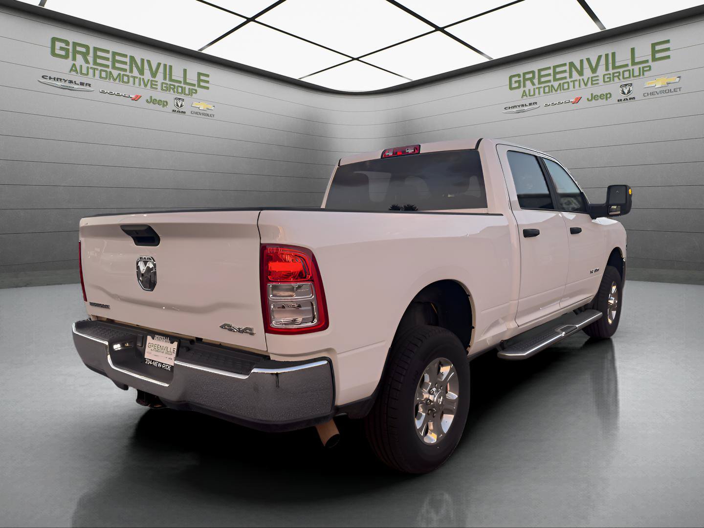 Used 2024 RAM 2500 Big Horn AWD/4WD image 8