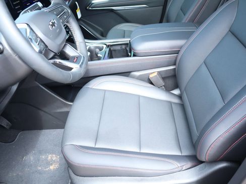 New 2026 Chevrolet Traverse Z71 w/ Enhanced Driving Package AWD/4WD image 11