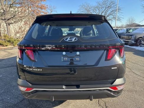 Certified 2024 Hyundai Tucson SE image 18