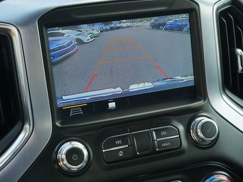 Used 2019 GMC Sierra 1500 SLE w/ SLE Value Package image 20